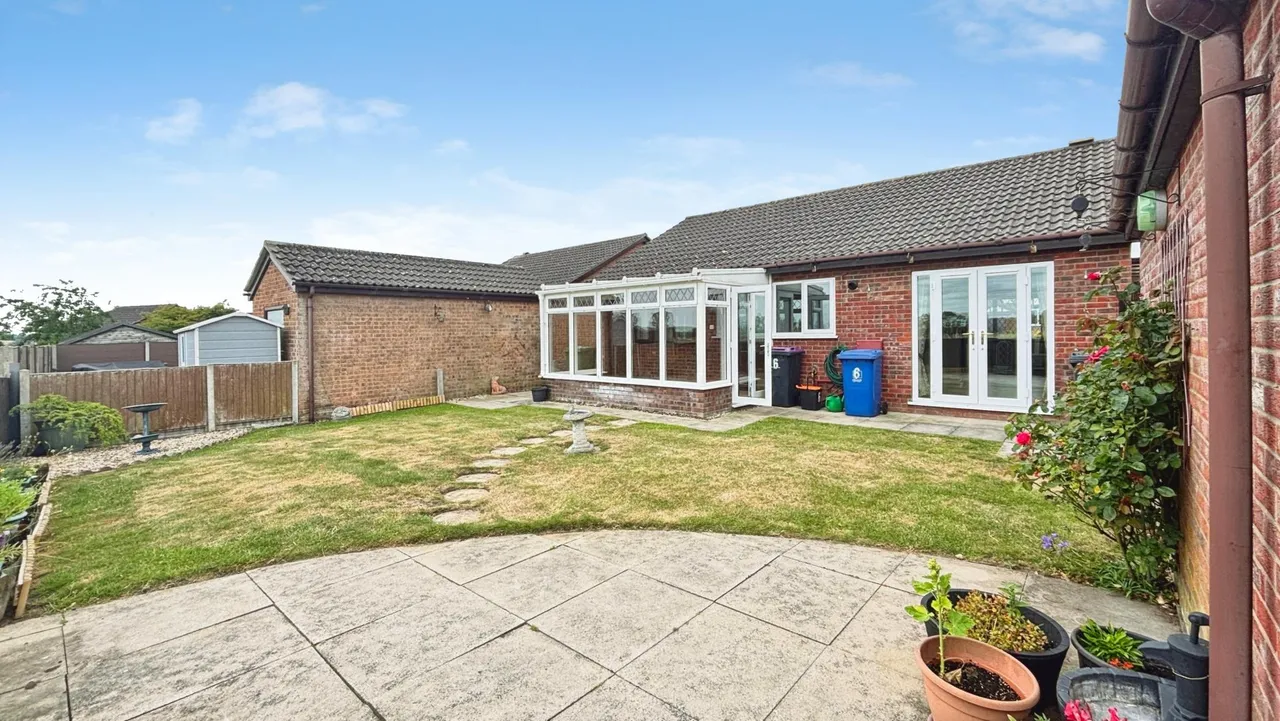 Meadway, Cherry Willingham, LN3, photo 13