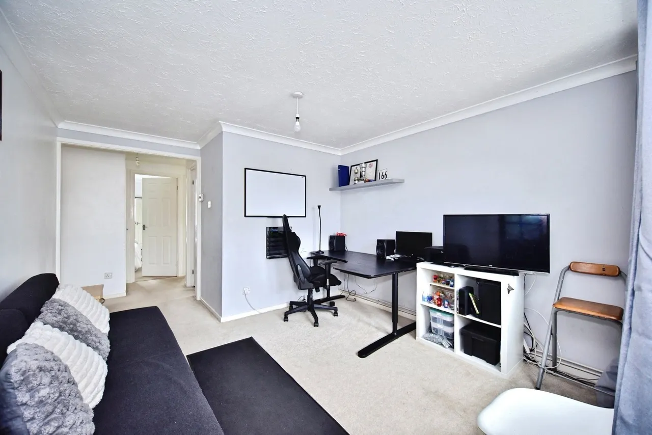 Gorham Drive, Downswood, Maidstone, Kent, ME15, photo 2