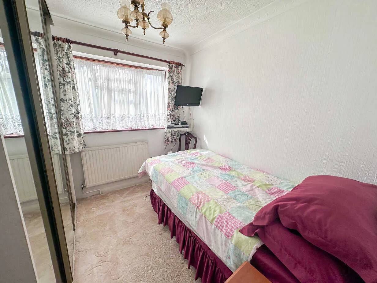 Pharaohs Island, Shepperton, TW17, photo 13