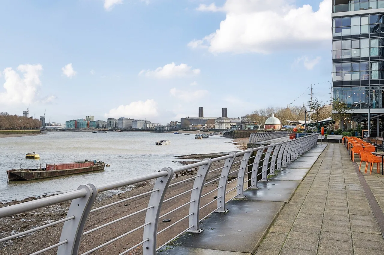Dowells Street, SE10, photo 16