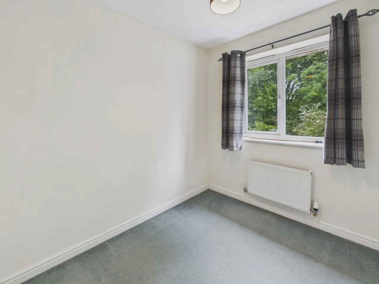 Wharton Drive, Chesterfield, S41, photo 11