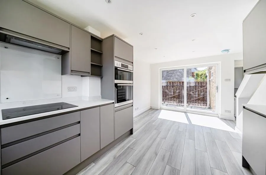 Lingwood, Bracknell, RG12, photo 2