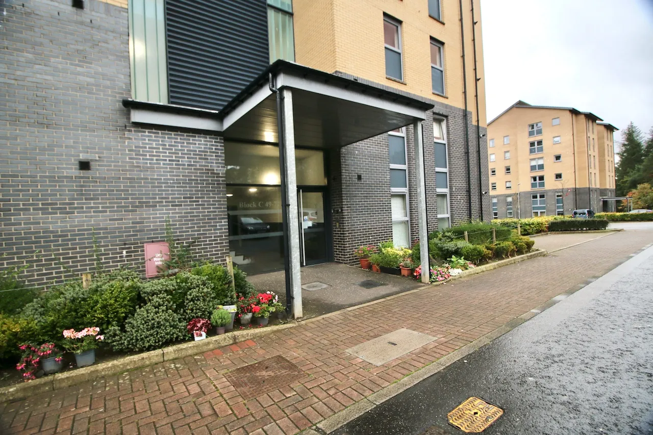 Newlands Place, Cumbernauld, G67 1HS, photo 2