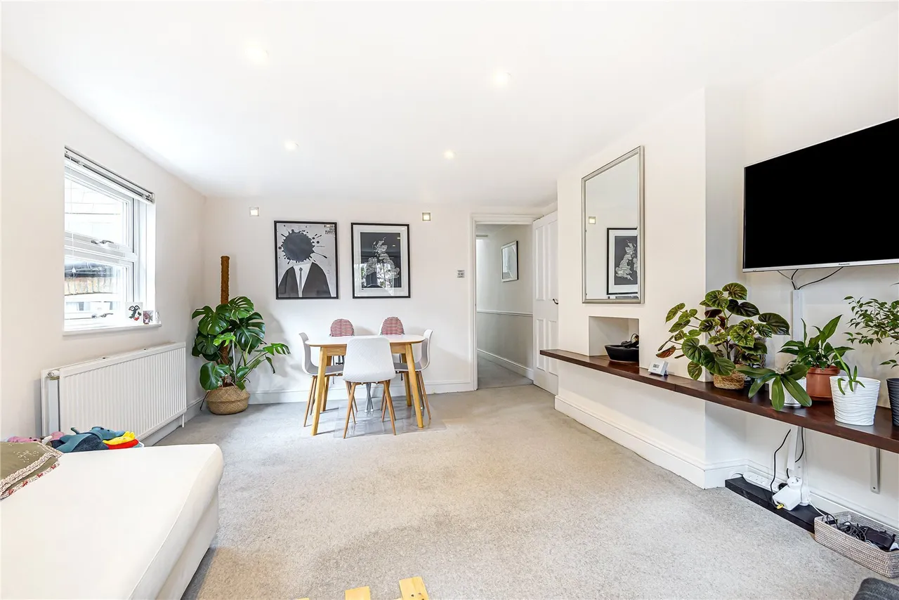 Wandsworth Bridge Road, Fulham, SW6, photo 12