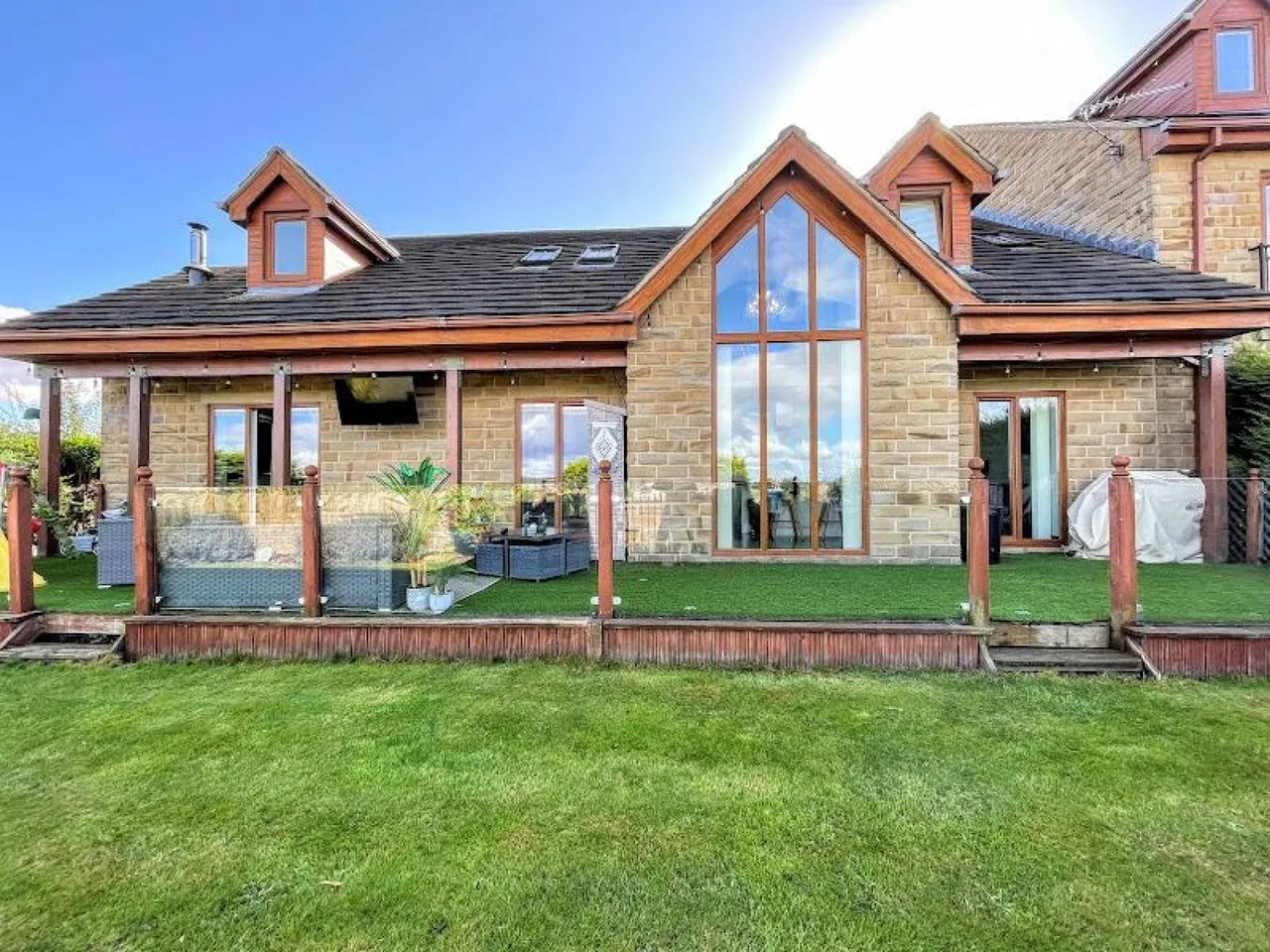 Ballfield Lane, Barnsley, S75, photo 26