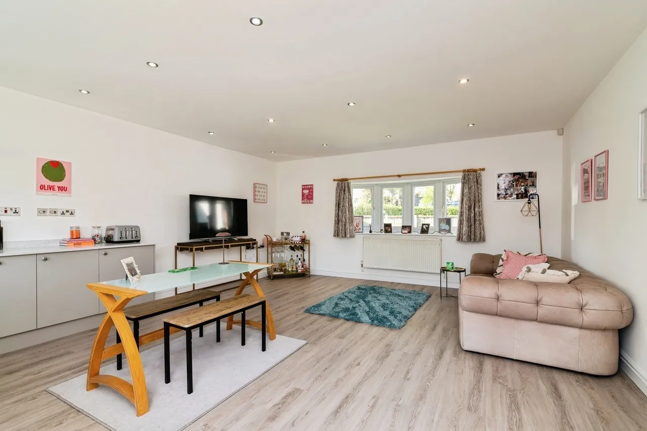 Dorket Drive, Wollaton, Nottingham, NG8, photo 3