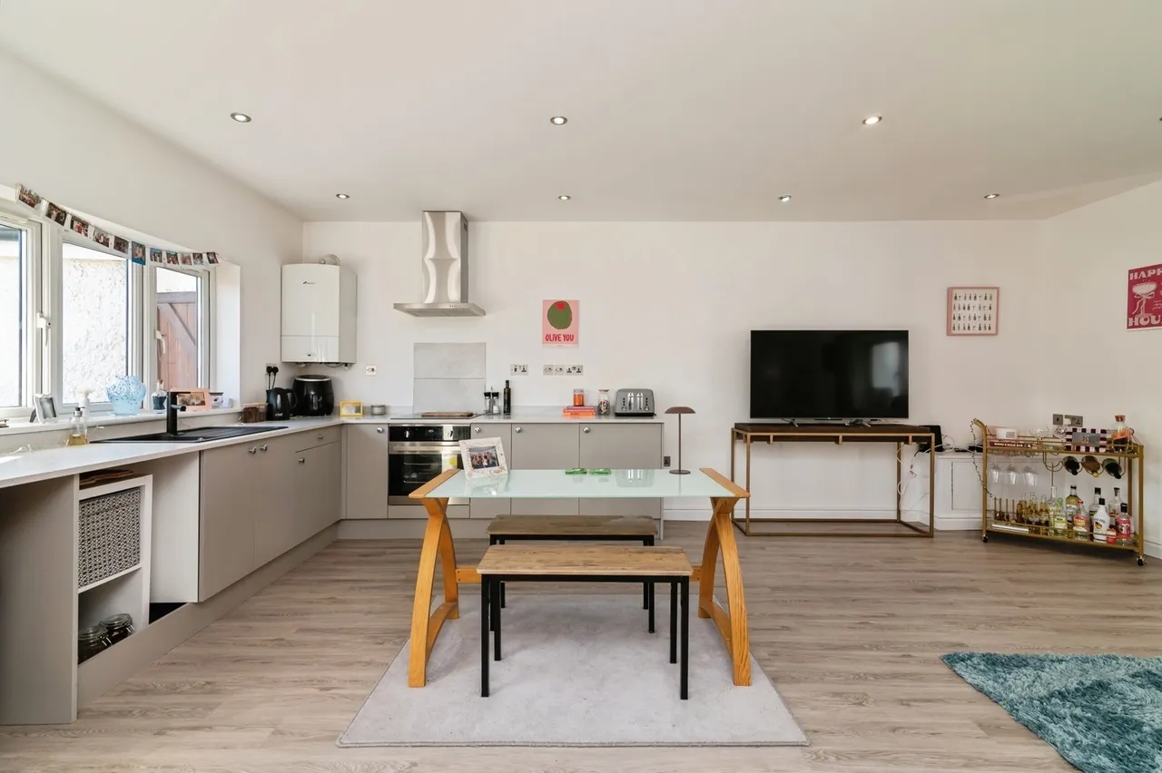 Dorket Drive, Wollaton, Nottingham, NG8, photo 4