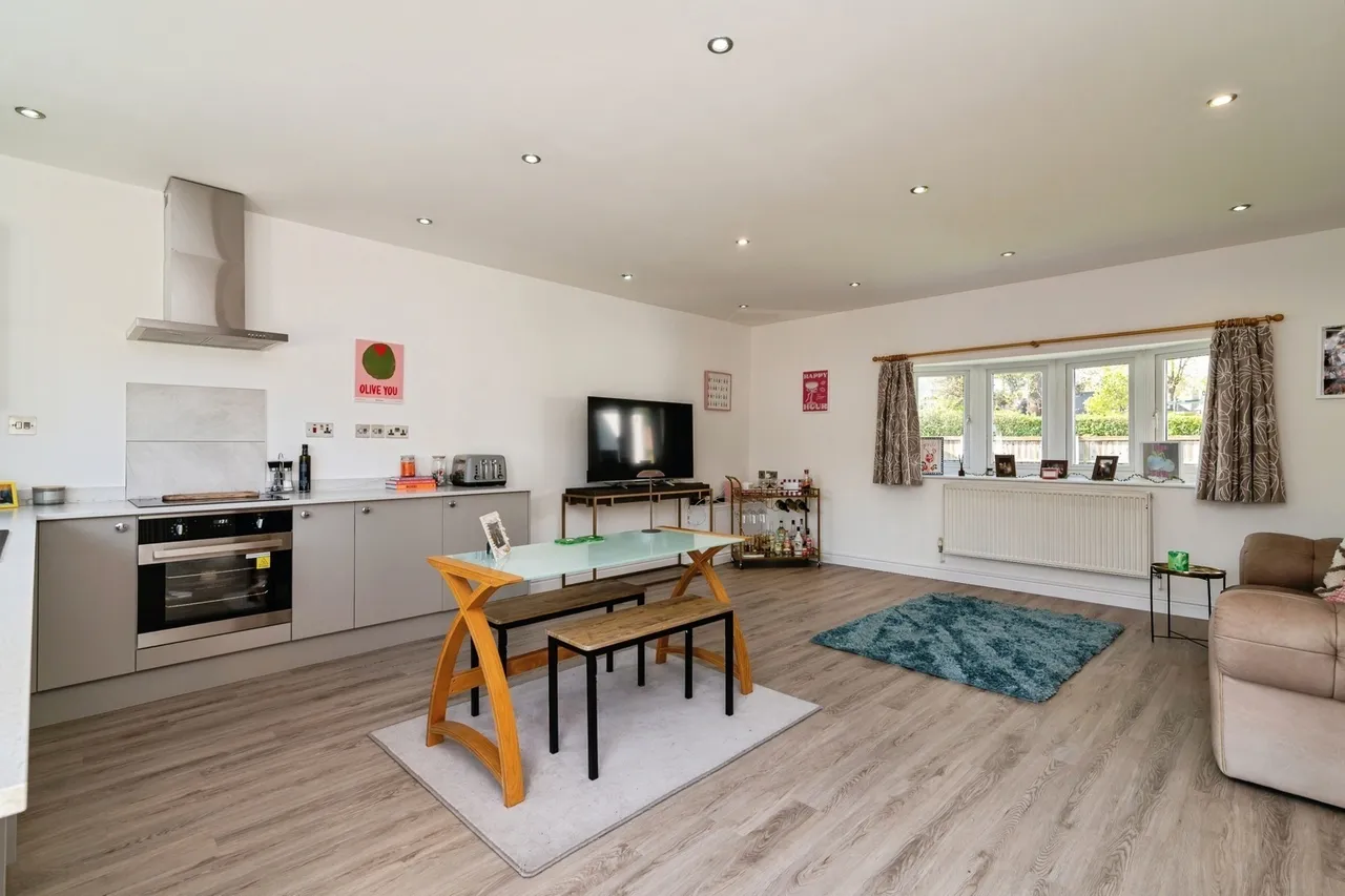 Dorket Drive, Wollaton, Nottingham, NG8, photo 7