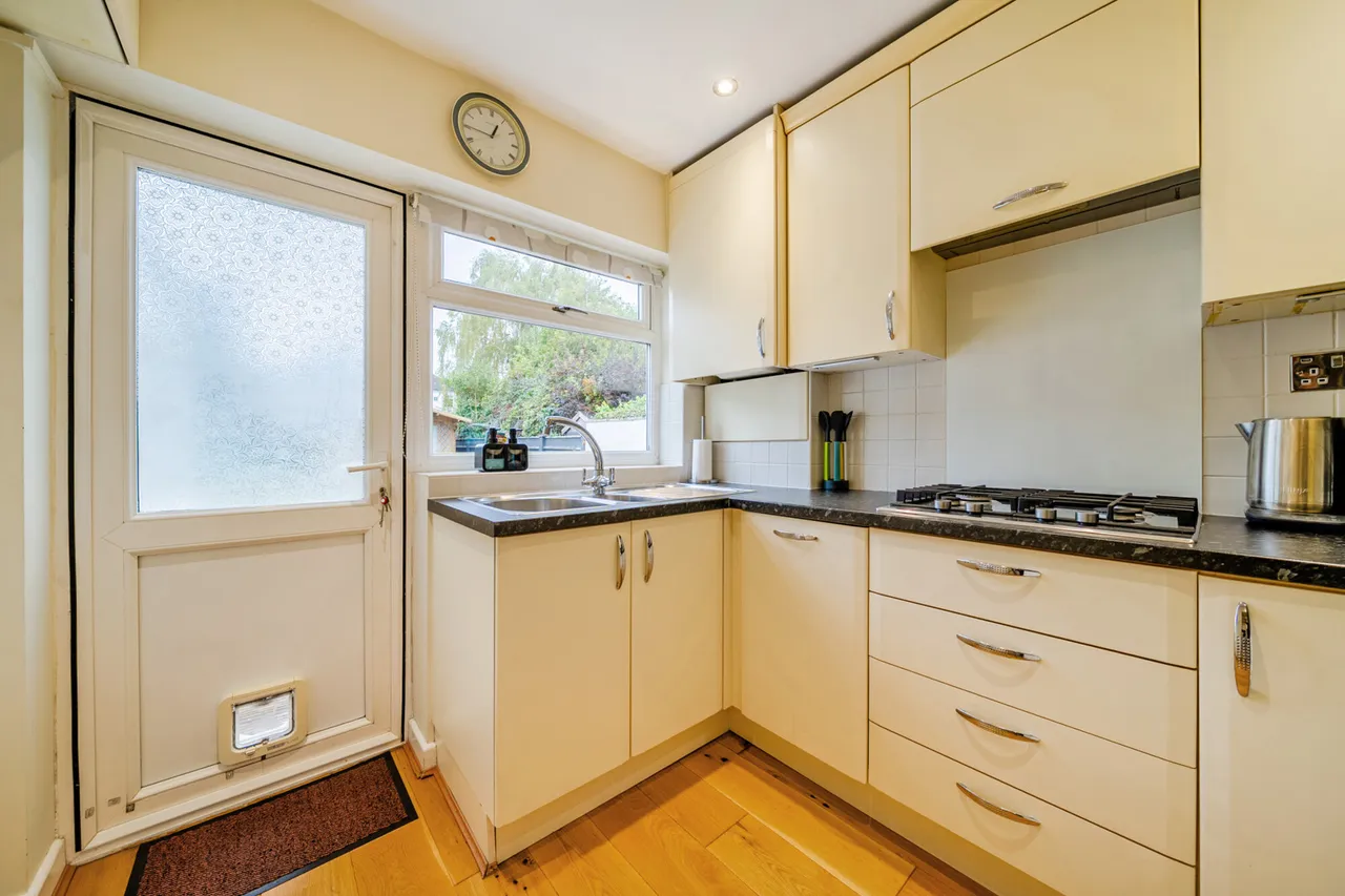 Lansdowne Avenue, DA7, photo 15