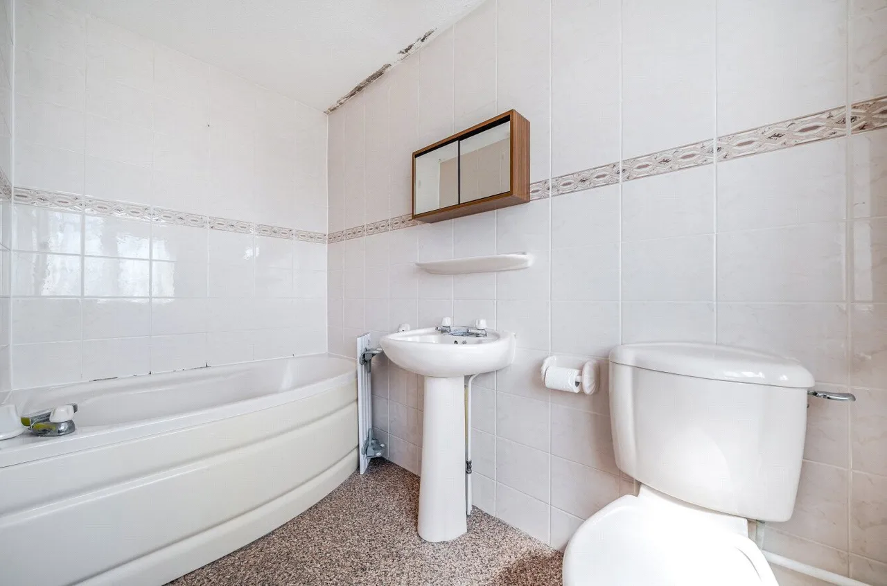 Morris Close, Orpington, BR6, photo 12