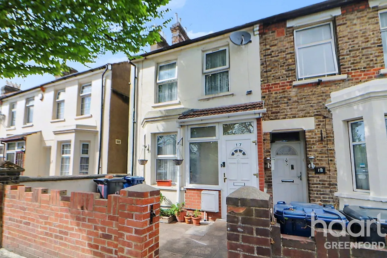 3 bed house for sale, Queens Road, Southall, UB2