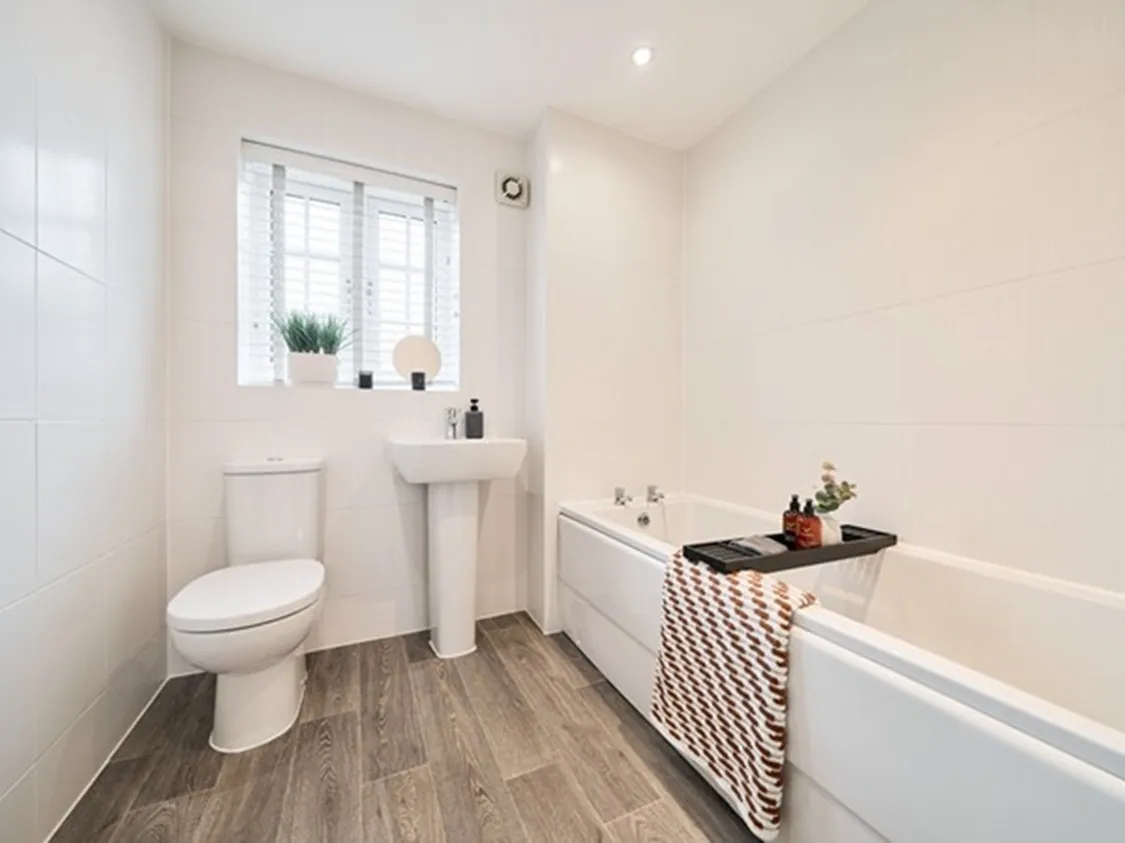 Desborough Road, Kettering, NN14, photo 9