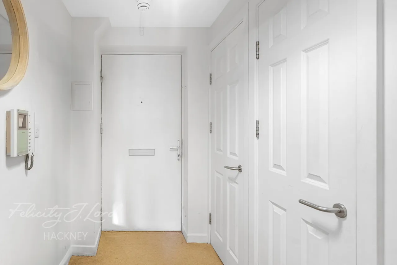 Big Hill, London, E5, photo 11
