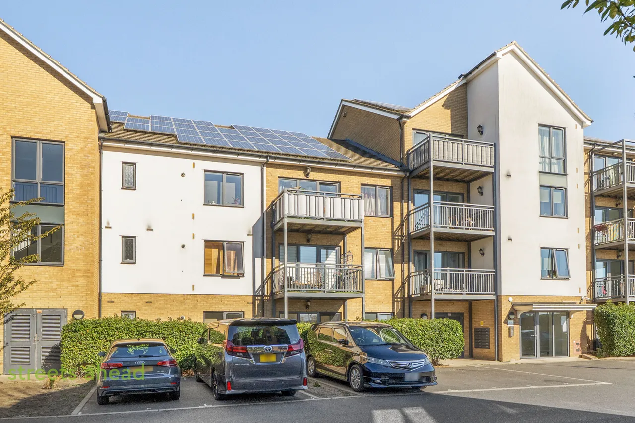 Watson Place, London, SE25, photo 14