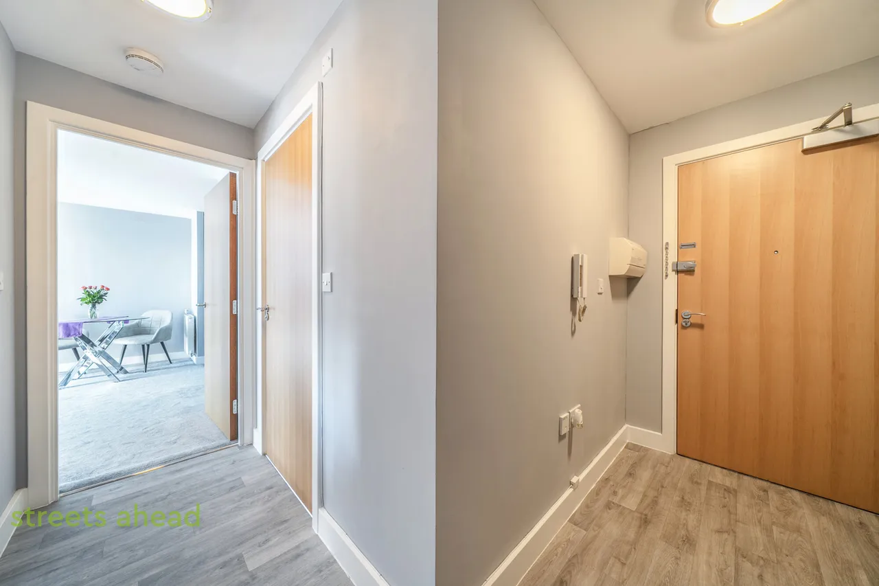 Watson Place, London, SE25, photo 9