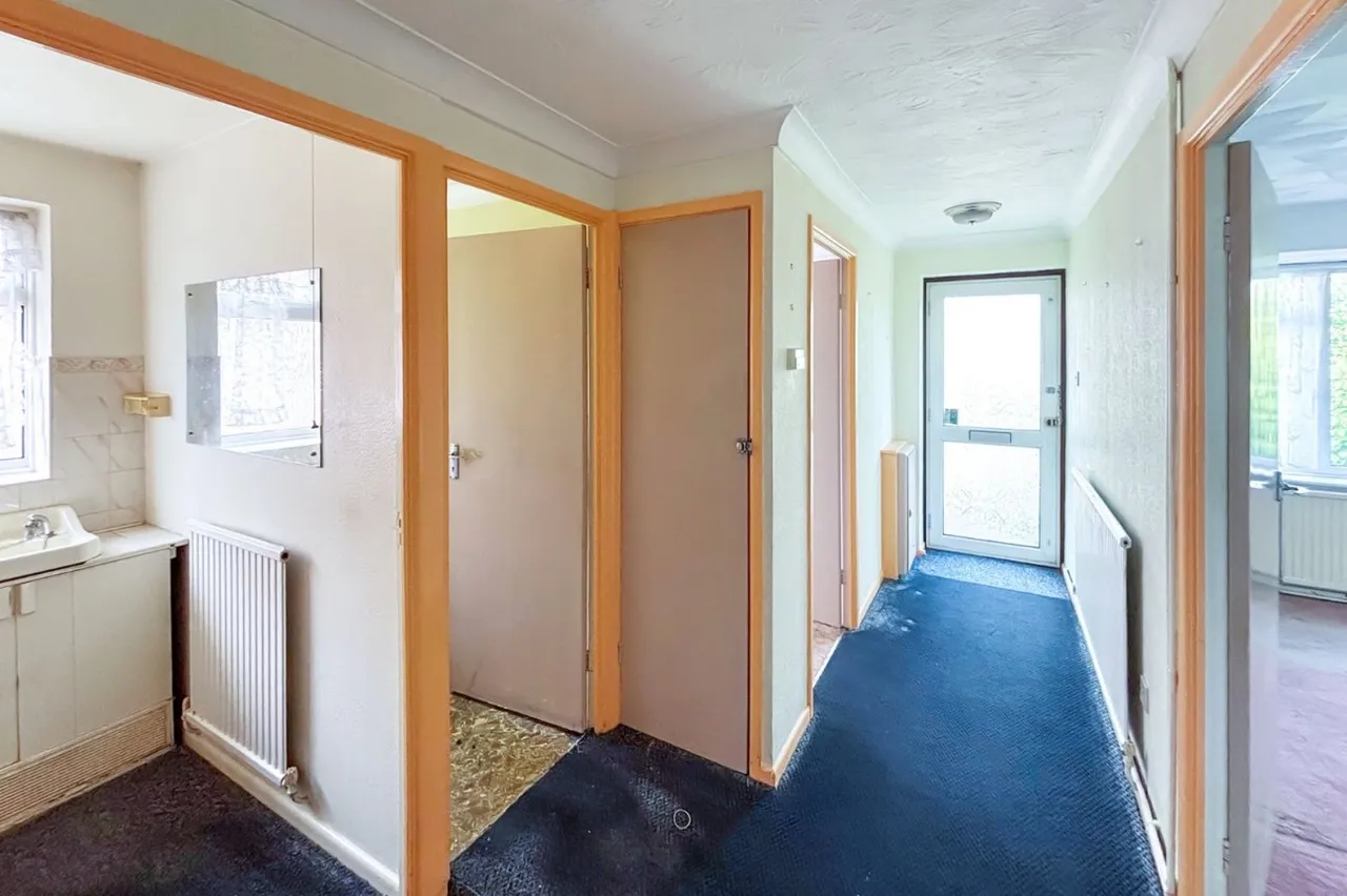 Worthing, BN13, photo 12