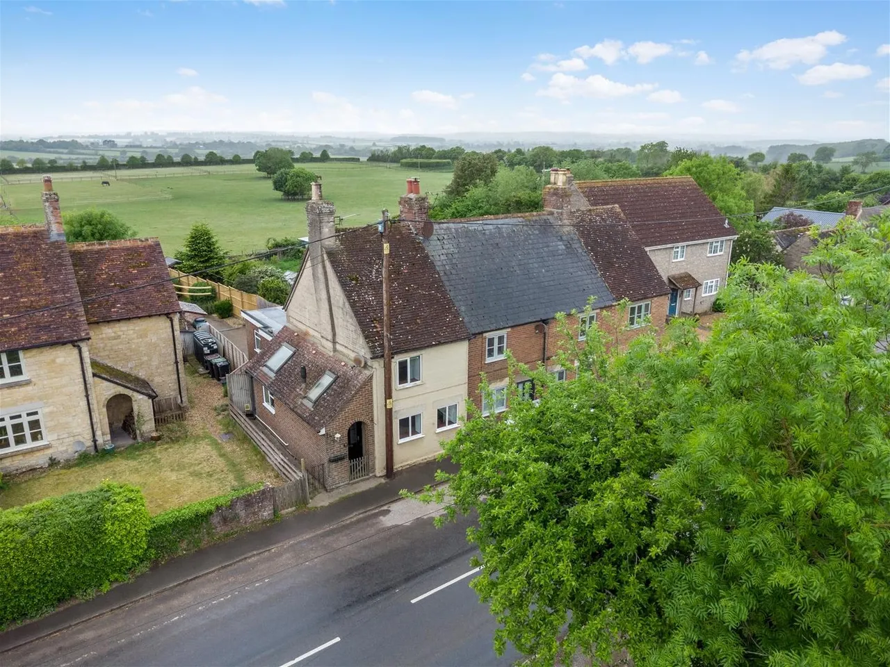 Marnhull Road Hinton St. Mary, Sturminster Newton DT10 1NG, photo 17