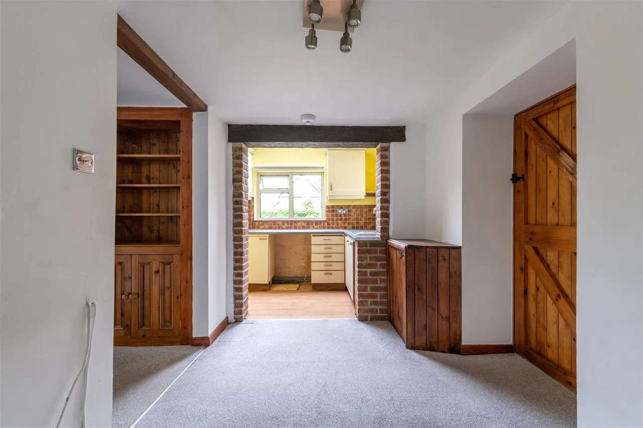 Marnhull Road Hinton St. Mary, Sturminster Newton DT10 1NG, photo 7