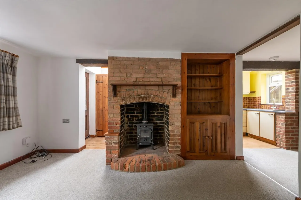 Marnhull Road Hinton St. Mary, Sturminster Newton DT10 1NG, photo 5
