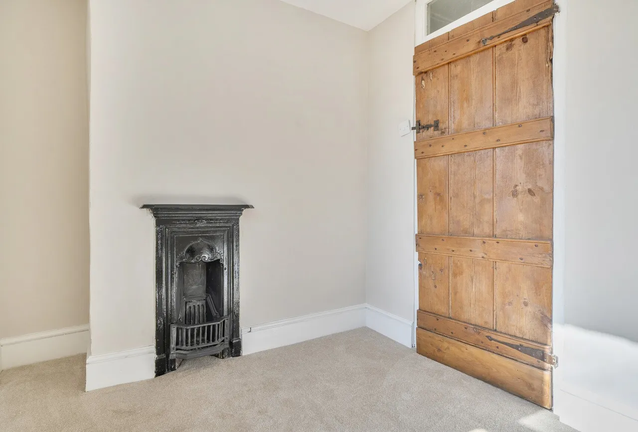 Keynsham Road, Gloucestershire, Keynsham, BS31 2DD, photo 10