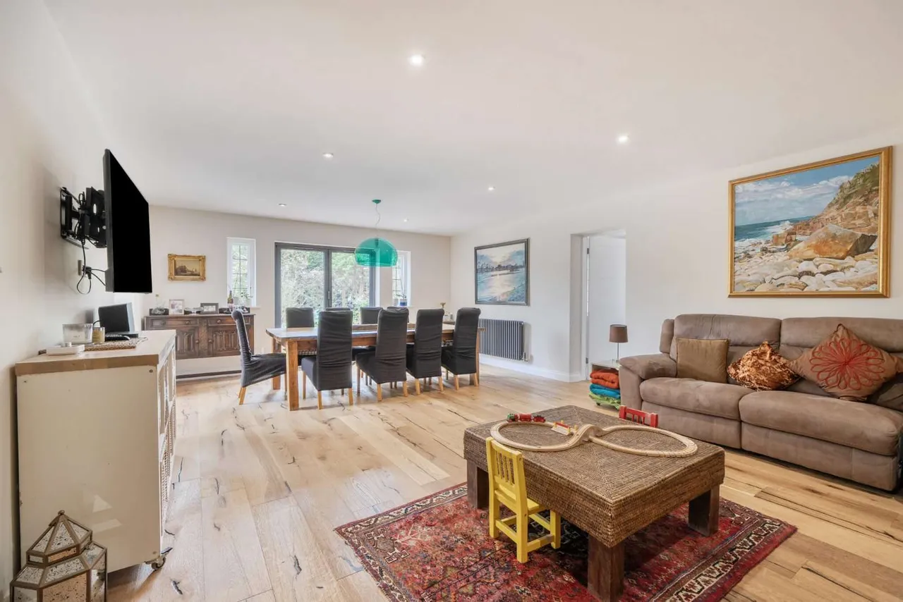 Greys Road, Henley-on-Thames, RG9, photo 4