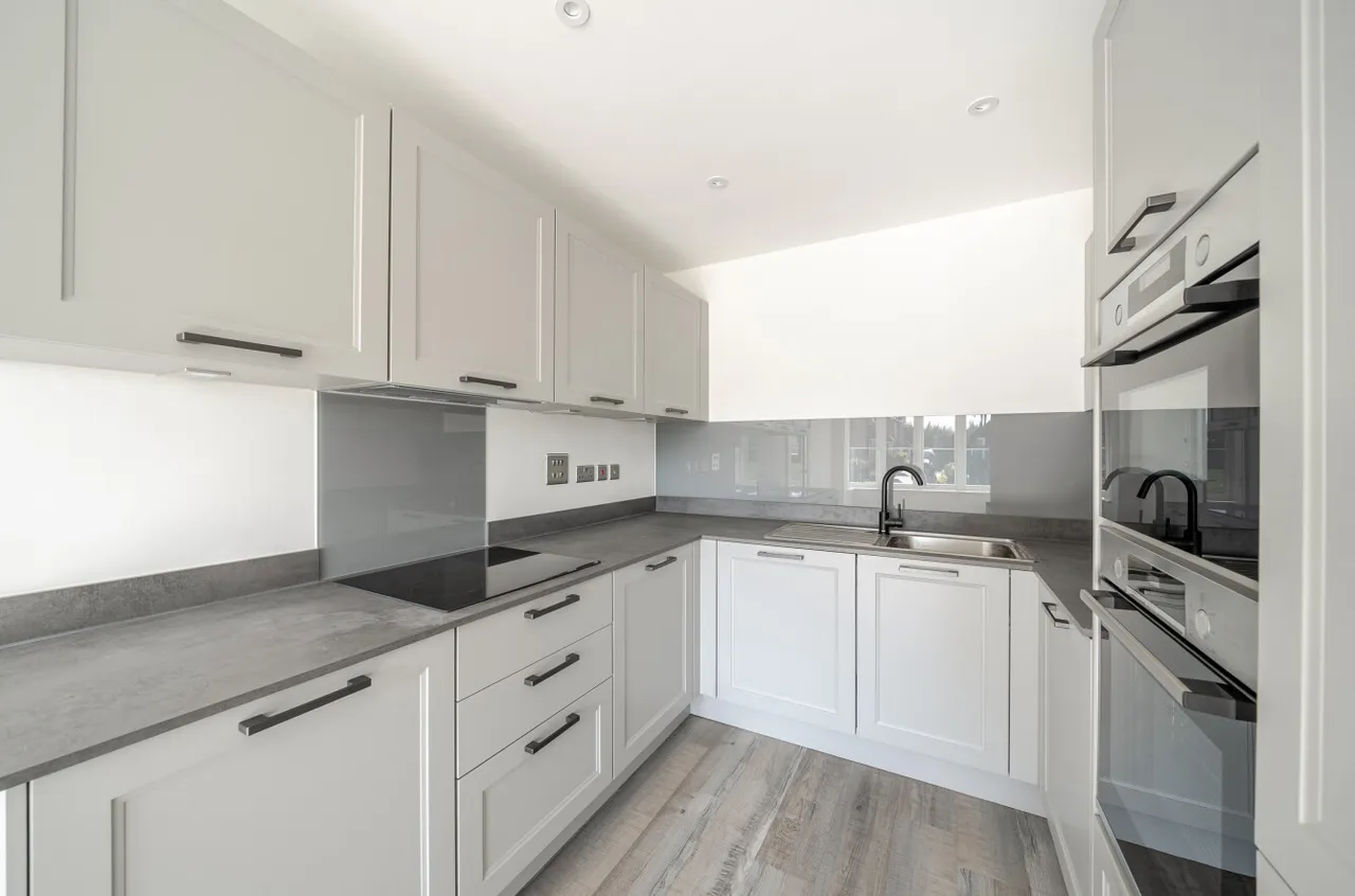 Angmering, BN16, photo 2