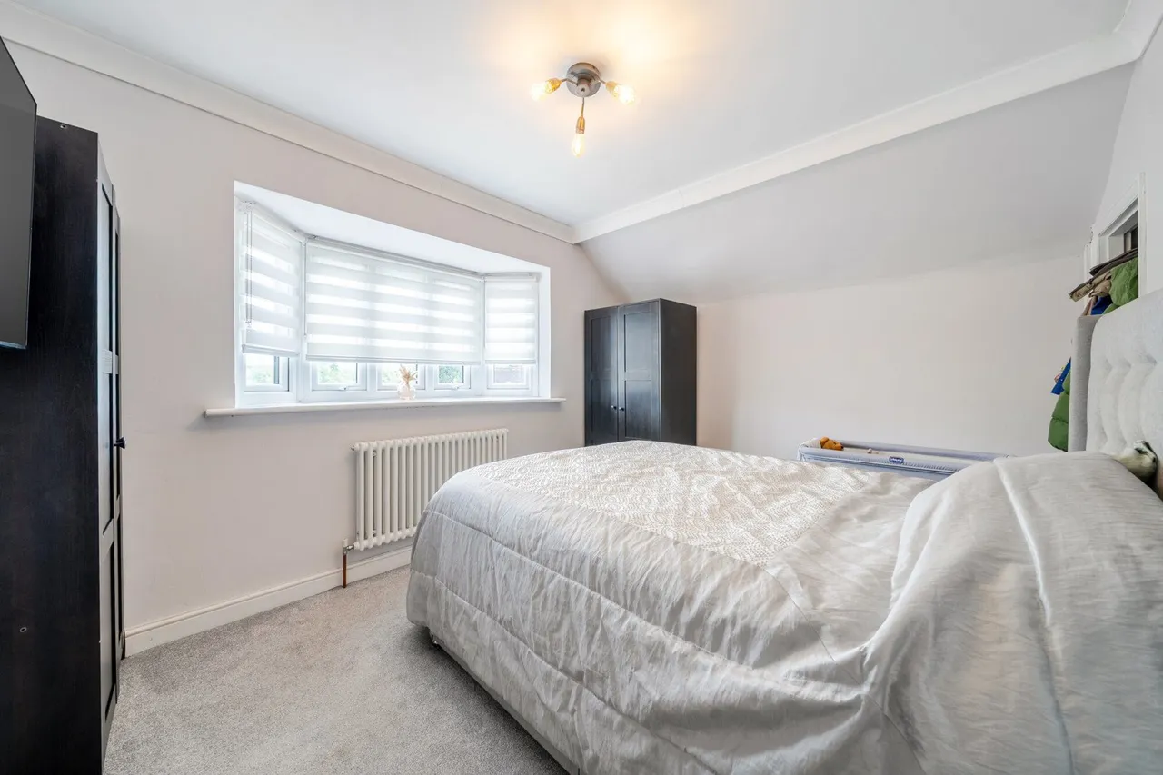 Magpie Hall Lane, BR2, photo 13