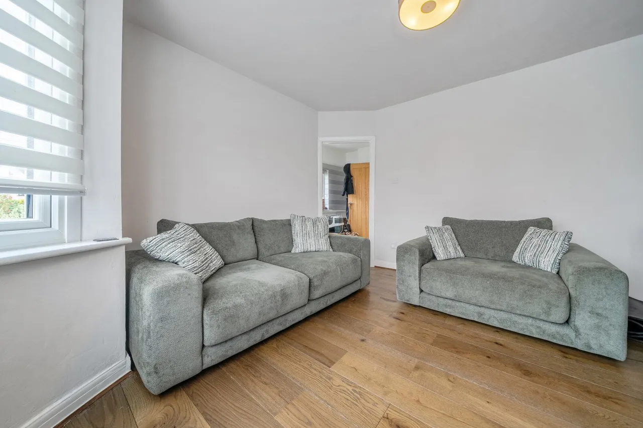 Magpie Hall Lane, BR2, photo 5