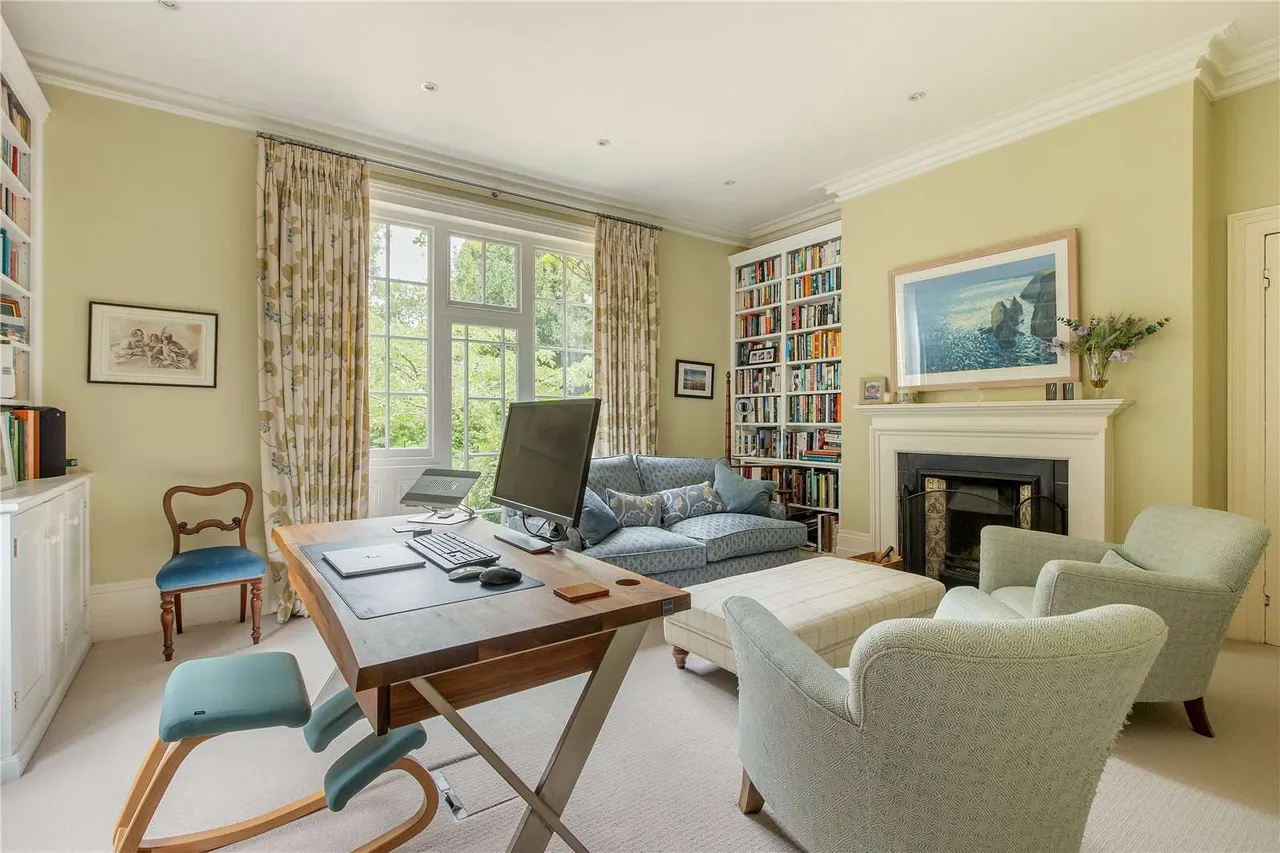 Granhams Road, Great Shelford, Cambridge, Cambridgeshire, CB22 5JY, photo 4