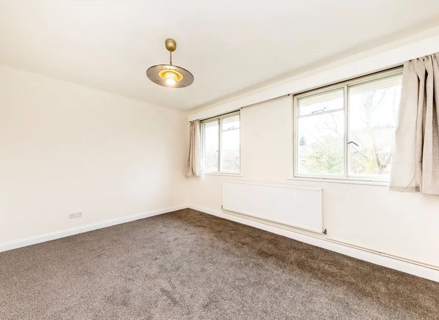 Meadway Court, Ealing, W5, photo 4