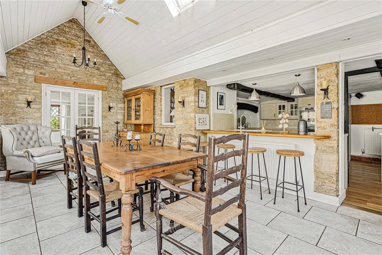 Middle Street, Elton, PE8, photo 2