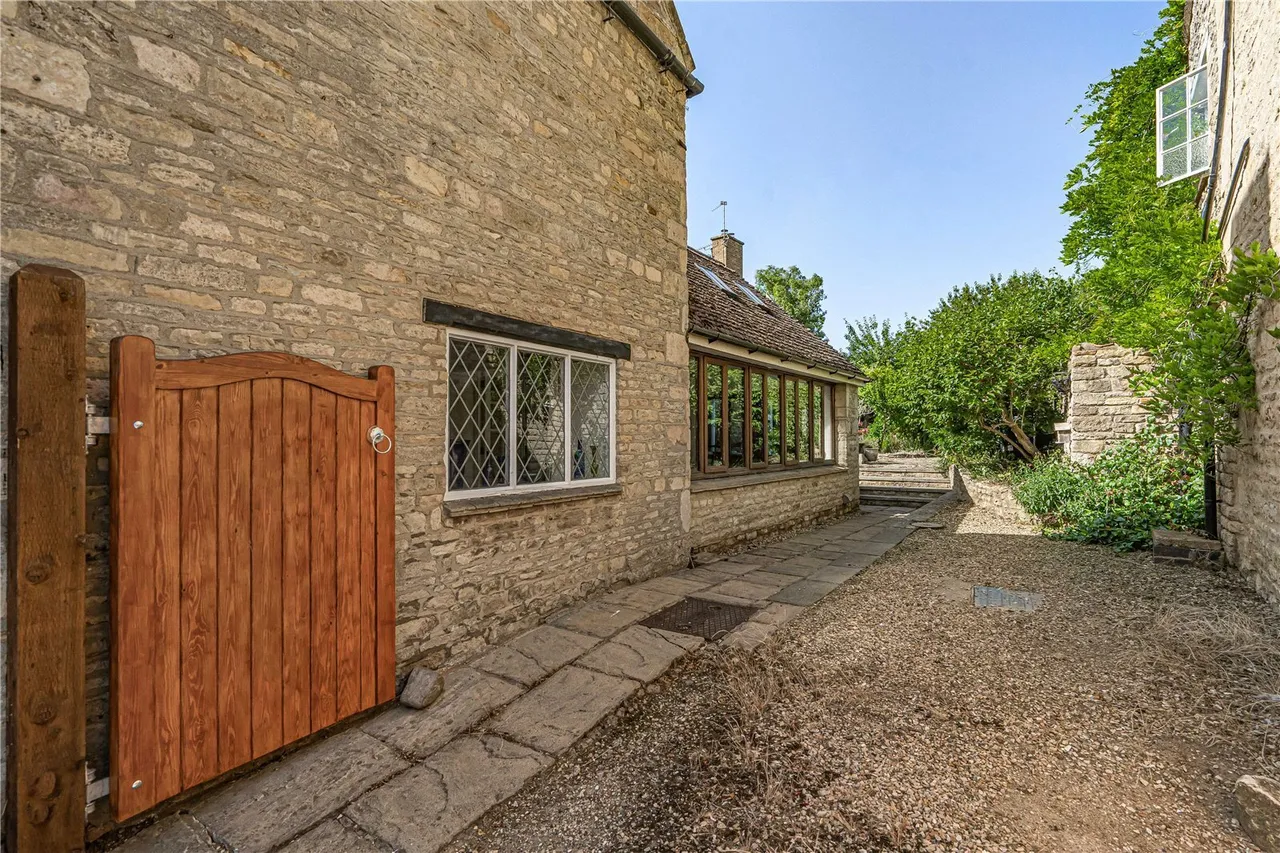 Middle Street, Elton, PE8, photo 16