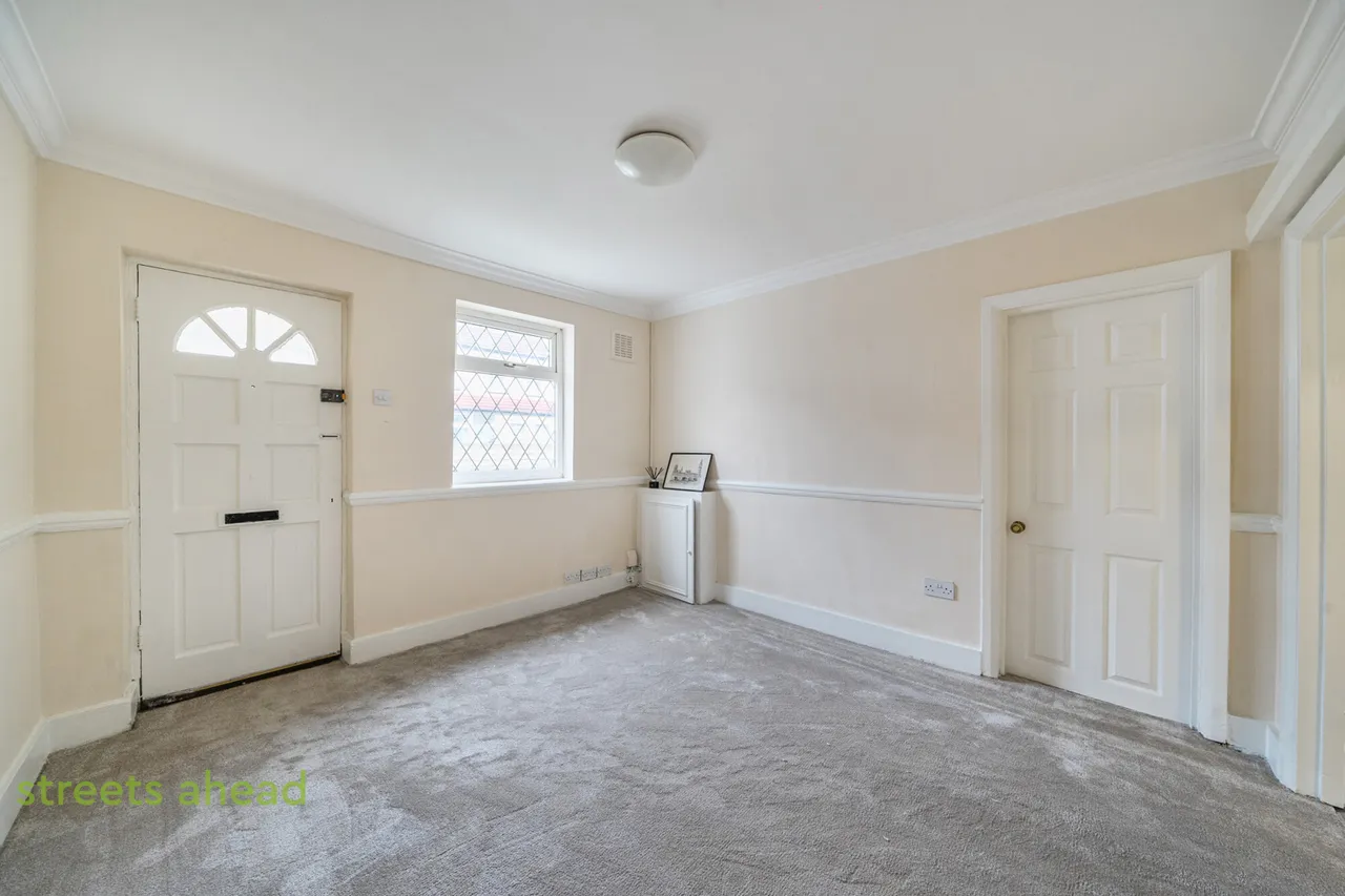 Colliers Water Lane, Thornton Heath, CR7, photo 9