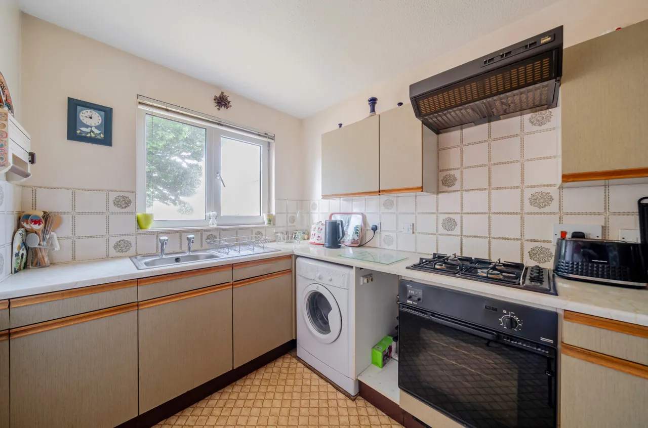 Moore Gardens, Gosport, PO12, photo 2