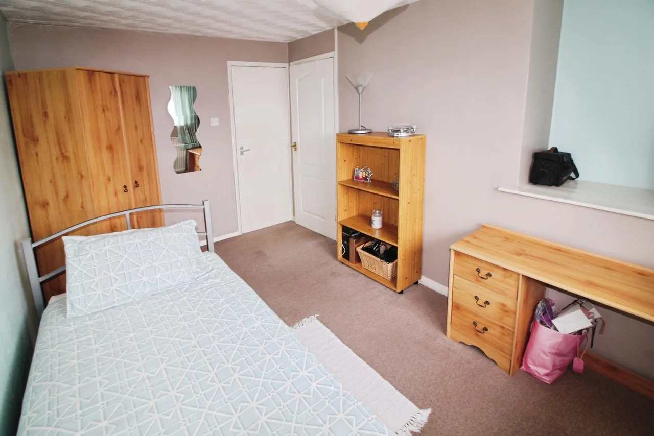 Holme Avenue, New Waltham, DN36, photo 9