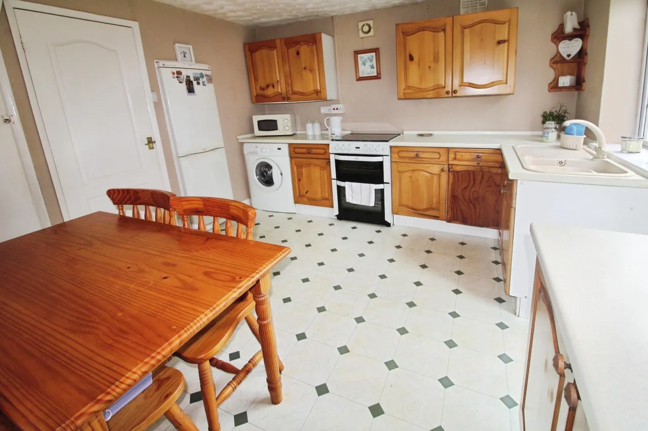 Holme Avenue, New Waltham, DN36, photo 12