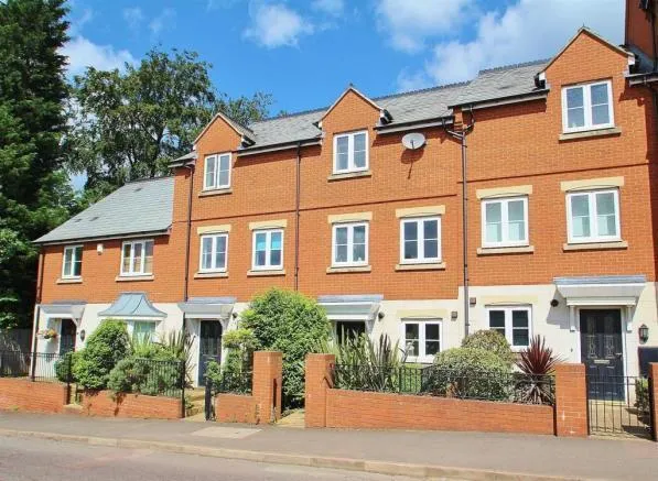 3 bed house to rent, Hallfields Lane, Rothley, LE7