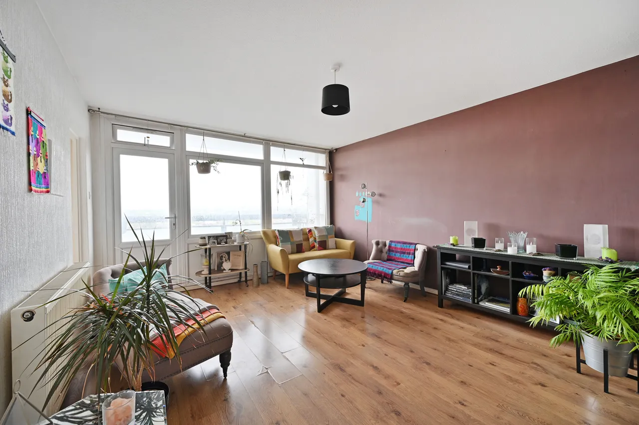 1 bed flat for sale — Flat 1206 Landmark Heights, 172 Daubeney Road, London