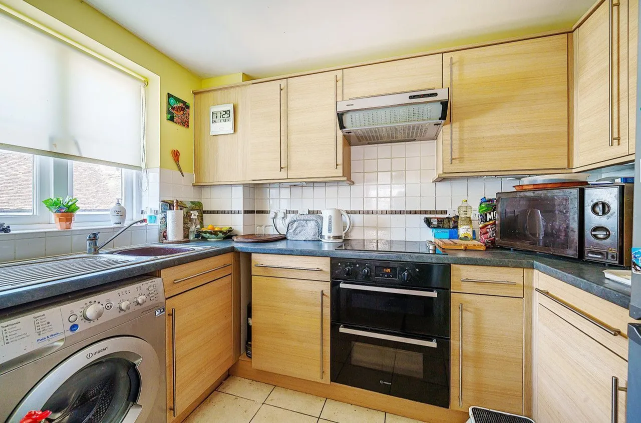 George Street, Warminster, BA12, photo 6