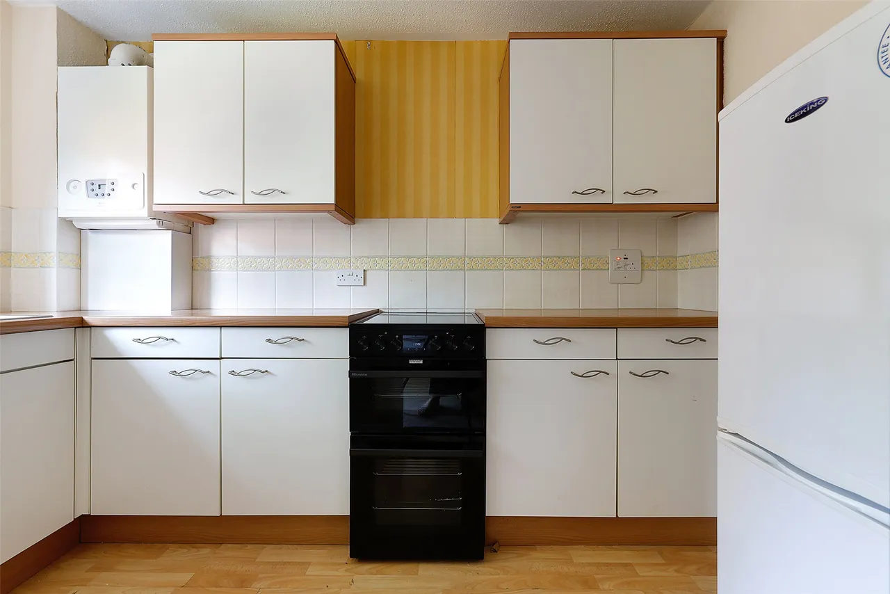 Orchard Way, Dorking, RH4, photo 3
