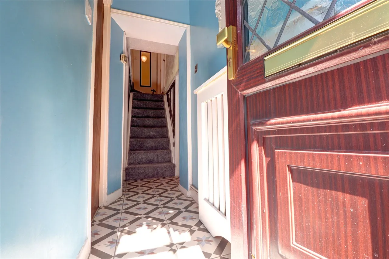 Furze Lane, Godalming, GU7, photo 8