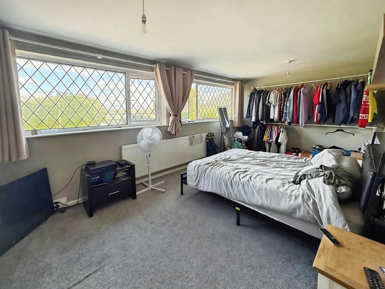 Rotherham Road, New Houghton, photo 10