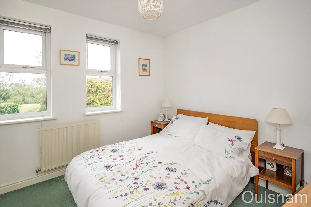 Worcester Road, Stoke Heath, Bromsgrove, Worcestershire, B61 7JA, photo 8