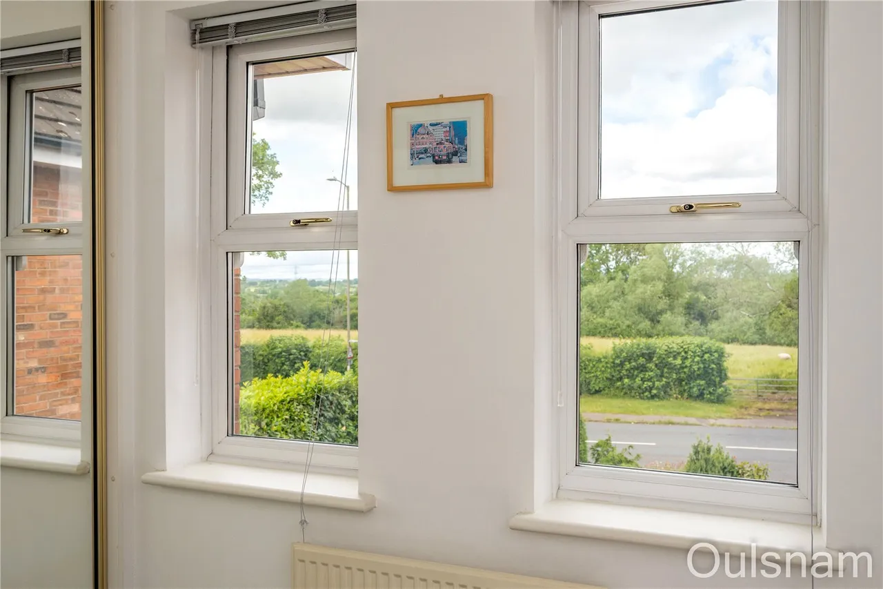 Worcester Road, Stoke Heath, Bromsgrove, Worcestershire, B61 7JA, photo 10