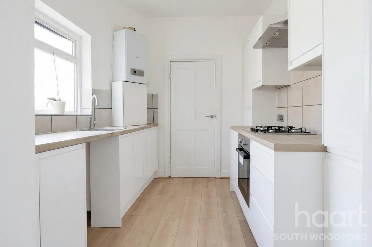 Prospect Road, Woodford Green, IG8, photo 3
