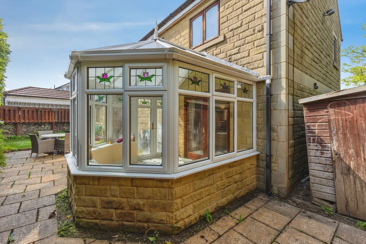 Bishops Lane, Buxton, Derbyshire, SK17, photo 21