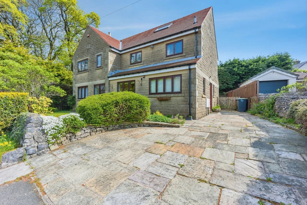 5 bed house for sale — Bishops Lane, Buxton, Derbyshire, SK17