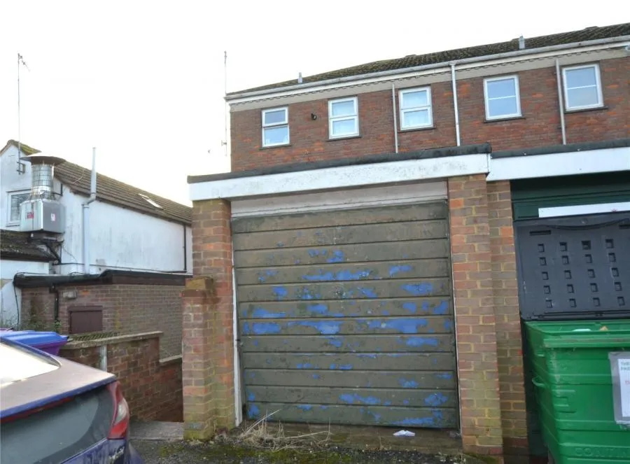 High Street, Winslow, MK18, photo 12