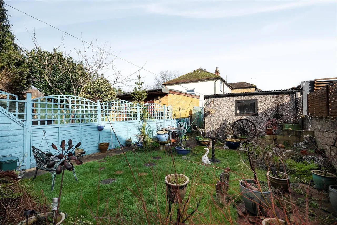 Money Lane, West Drayton, UB7, photo 14