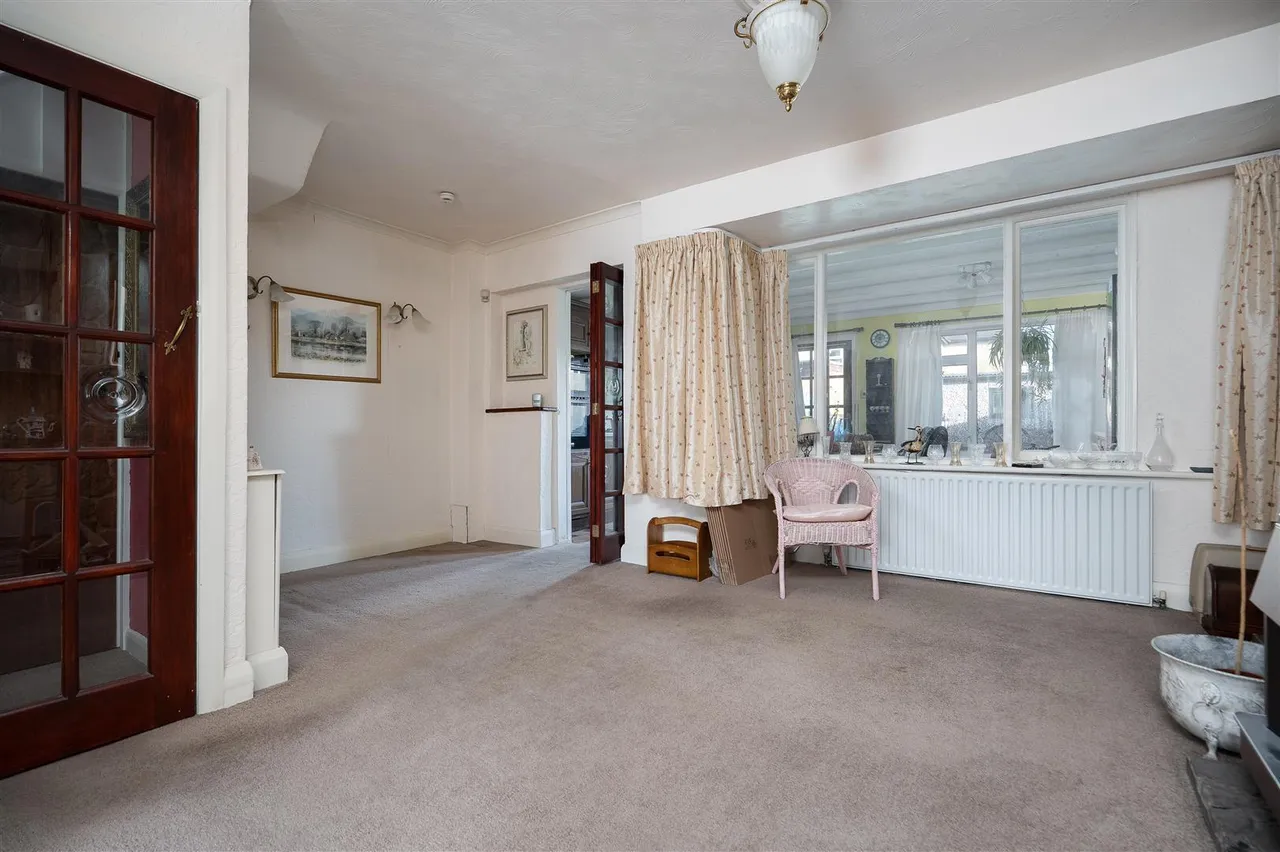 Money Lane, West Drayton, UB7, photo 7